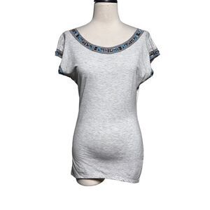 White House Black Market Embellished Short Sleeve T-Shirt Size XS